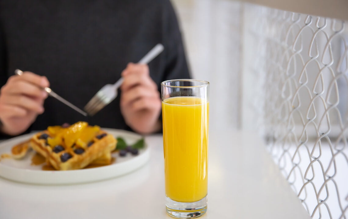 Vitamin D, Magnesium, and Turmeric Lemonade for Weight Loss