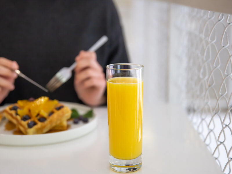 Vitamin D, Magnesium, and Turmeric Lemonade for Weight Loss