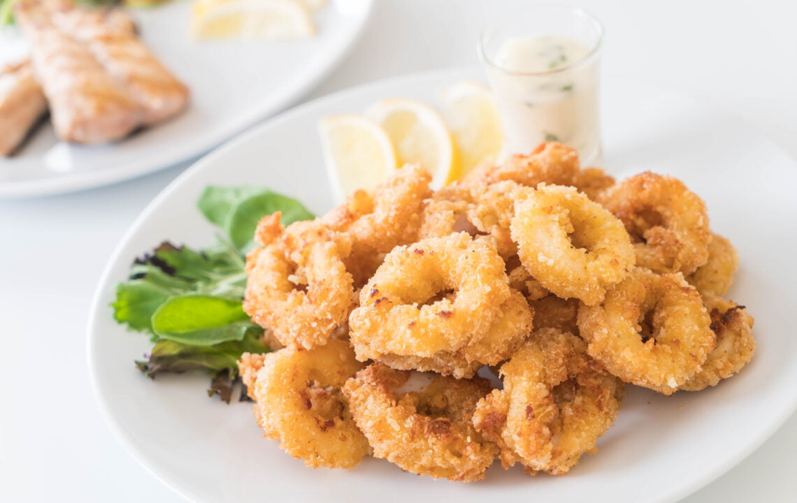 What Does Calamari Taste Like: Popular Seafood