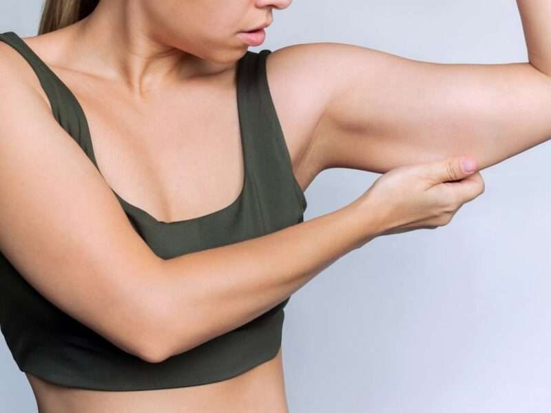 How To Get Rid of Bat Wings: 10 Exercises For Flabby Arms