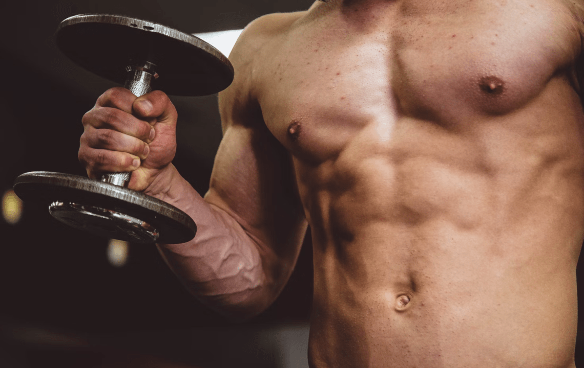 10 Signs of Gaining Muscle and Losing Fat : The Science Behind